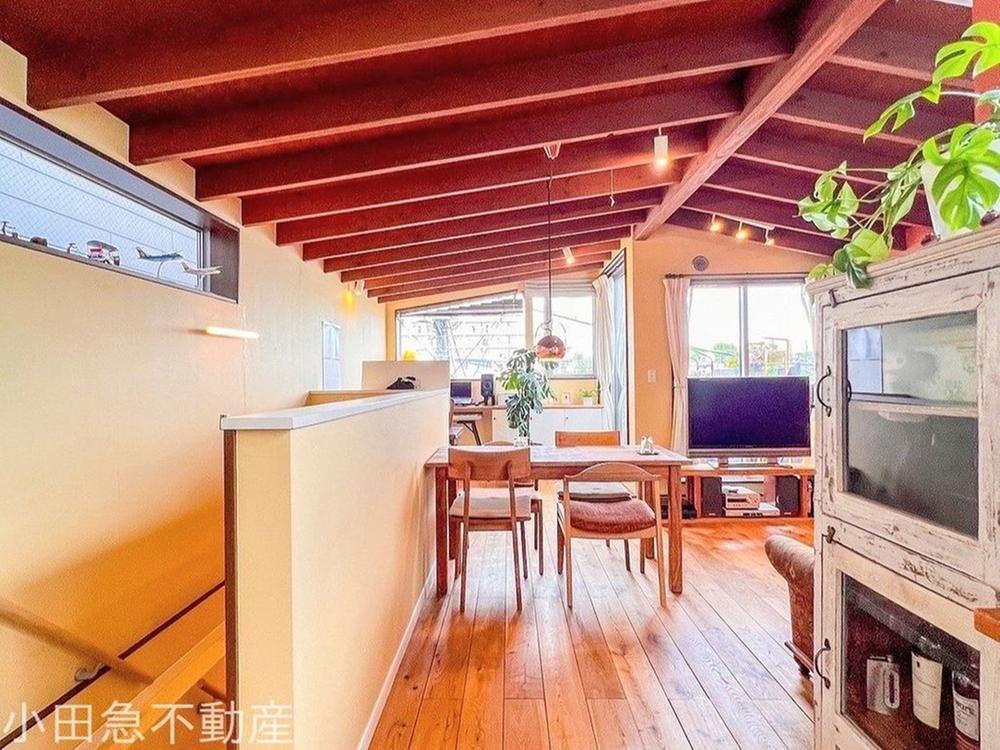 3-Story Hybrid RC & Wood Home in Shinjuku, Tokyo - Thumbnail 4