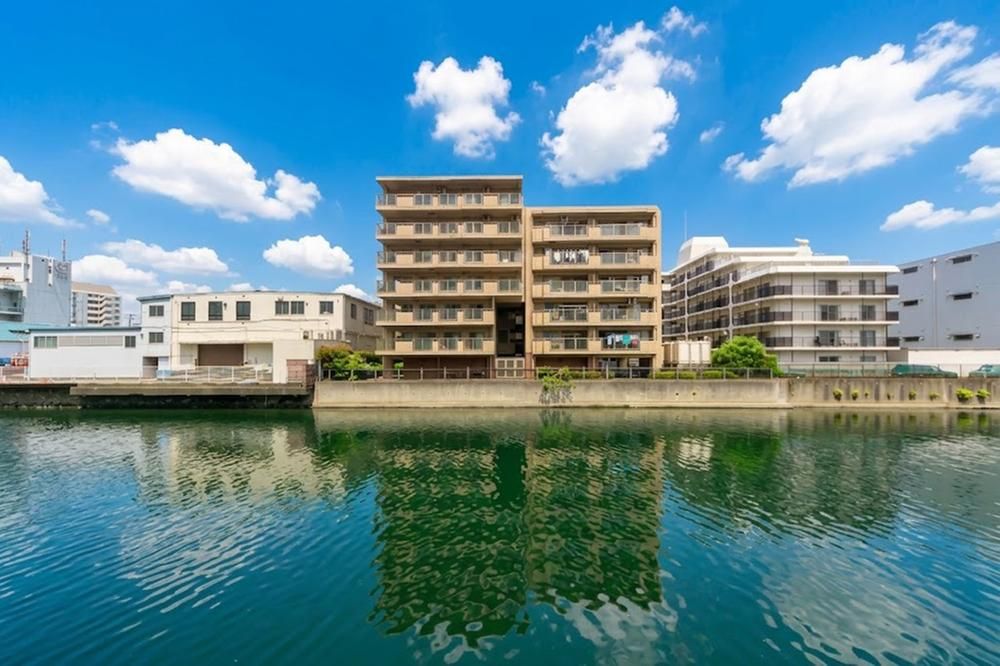 3LDK Apartment for Sale in Naka Ward, Yokohama, Kanagawa - Thumbnail 2