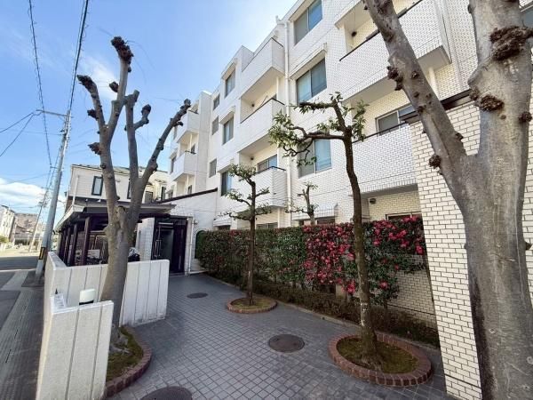 4LDK Apartment for Sale in Quiet Sendai Residential Area - Thumbnail 2