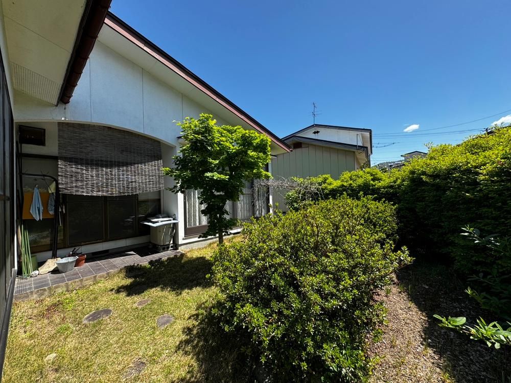 4DK Single-Story House with Garden in Aizuwakamatsu, Fukushima - Thumbnail 4