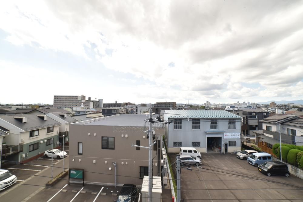 Renovated 4LDK RC House with Roof Balcony in Sendai - Thumbnail 4