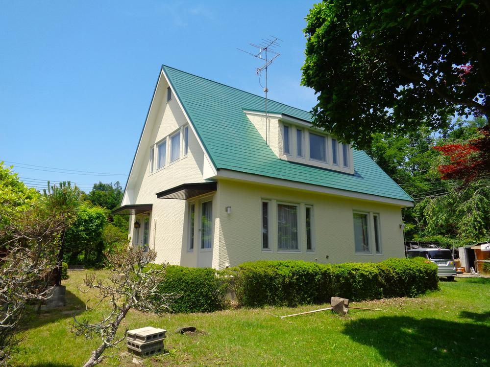5LDK Log Home on 1681m2 Land in Hokuto City, Yamanashi - Thumbnail 2
