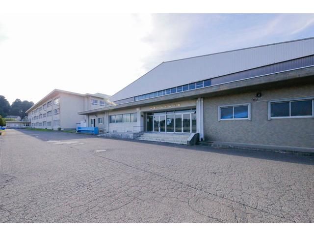 Large 2LDK Estate with Rental Income in Sabae, Fukui - Thumbnail 3