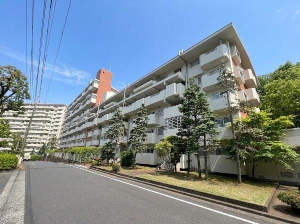 3LDK Apartment for Sale in Asao Ward, Kawasaki, 71.82m² - Thumbnail 2