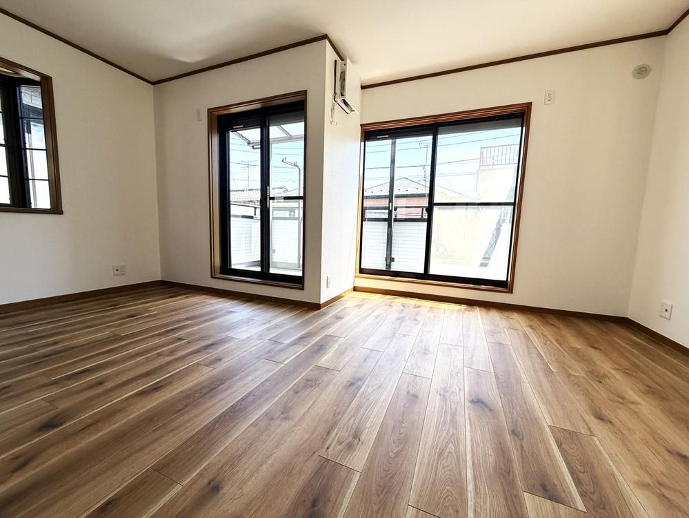 Renovated 3LDK House in Funabashi, Chiba – 91m² - Thumbnail 3