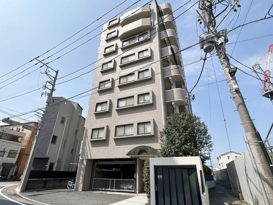 1LDK Apartment for Sale in Nakahara-ku, Kawasaki - Thumbnail 2