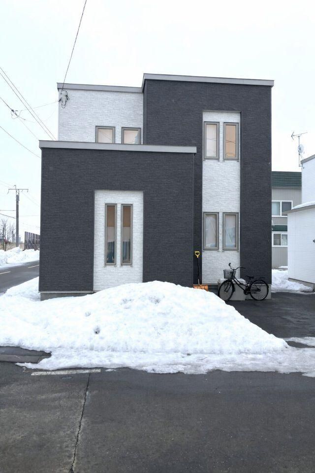 2019-Built 4LDK House with Garden & 3 Parking in Eniwa - Thumbnail 2