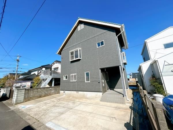 Renovated 4LDK House in Karatsu, Saga - 23.49M Yen - Thumbnail 4