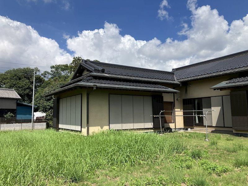 Spacious 3DK House on 3784sqm Land in Tsukuba, Ibaraki - Thumbnail 2