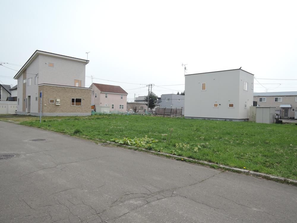 304m2 Building Plot for Sale in Nanporo, Hokkaido - Thumbnail 3