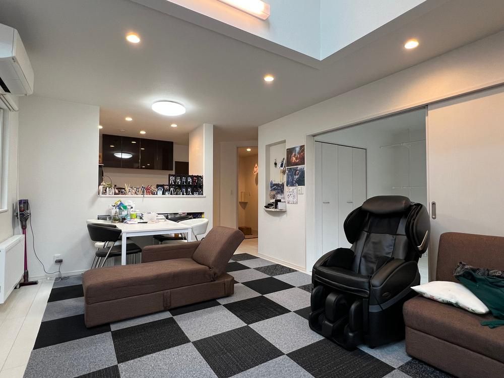 4LDK House for Sale in Ebetsu, Hokkaido - 107m2 - Thumbnail 3