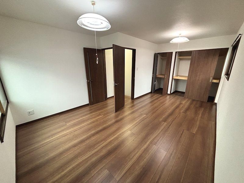 2LDK Detached House on 205m2 Land in Niigata Higashi-ku - Thumbnail 2