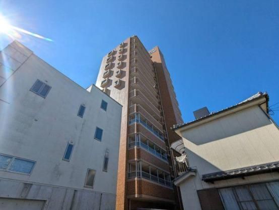 1K Apartment for Sale in Kochi City, Kochi Prefecture - Thumbnail 2