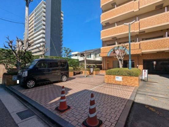 1K Apartment for Sale in Kochi City, Kochi Prefecture - Thumbnail 3