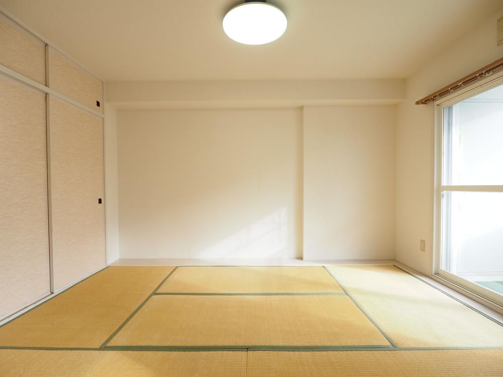 3LDK Apartment for Sale in Minami-ku, Sapporo - Thumbnail 2