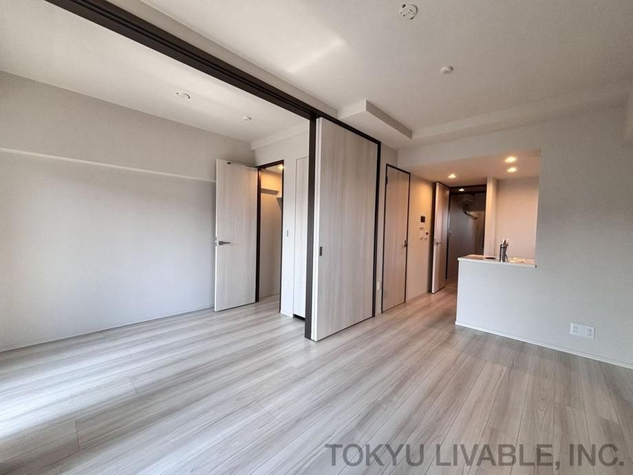 2LDK Apartment for Sale in Sendai, Miyagi - 45.15m² - Thumbnail 3