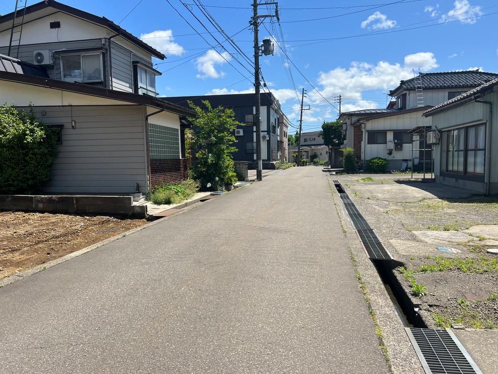 181m2 Residential Land for Sale in Joetsu, Niigata - Thumbnail 4