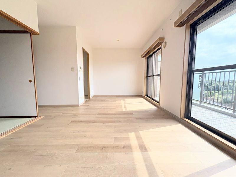 Renovated 3LDK Apartment for Sale in Toride, Ibaraki - Thumbnail 4