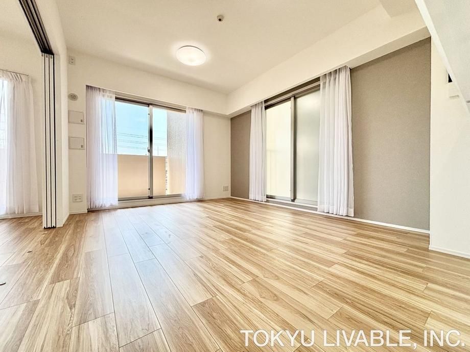 Island Breeze 3LDK Apartment for Sale in Kawasaki, Kanagawa - Thumbnail 3