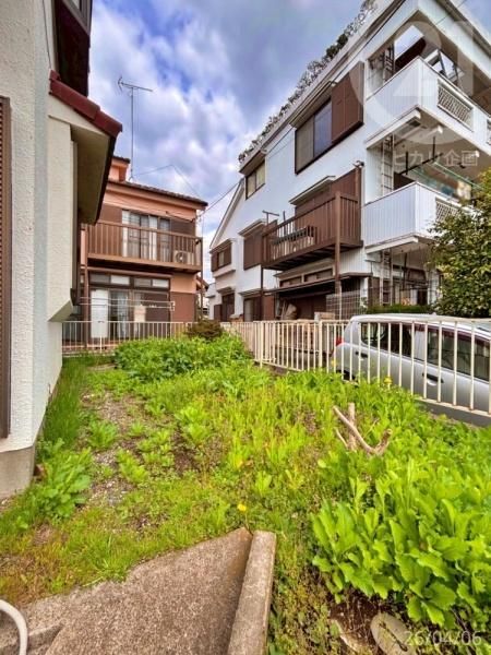 4DK House with Garden in Musashimurayama, Tokyo - Thumbnail 2