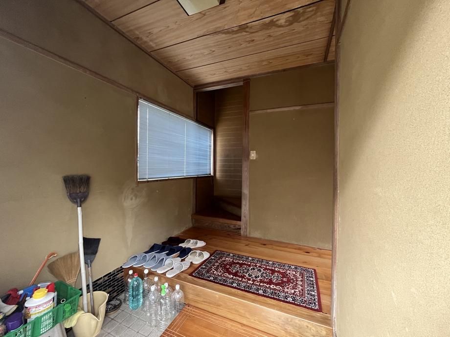 5DK Detached House for Sale in Oita City, Oita Prefecture - Thumbnail 2
