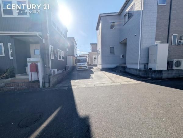 3LDK All-Electric House in Miyazaki City with Solar Power - Thumbnail 4