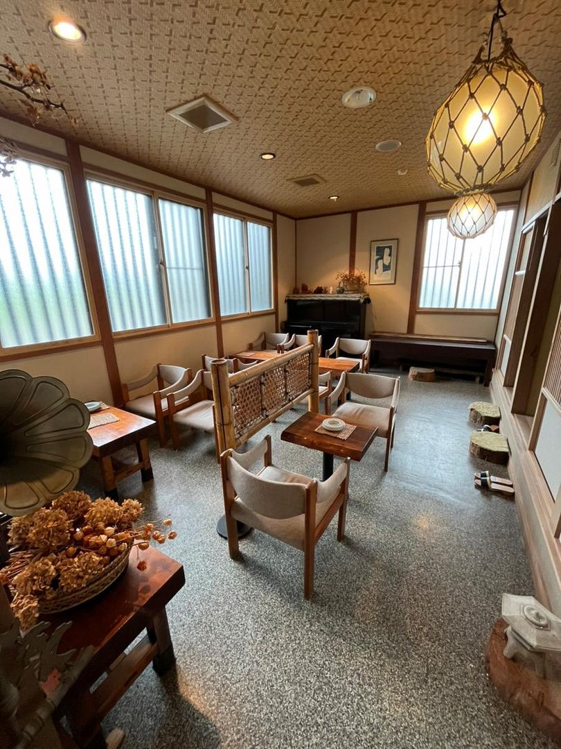 5LDK House with Business Space in Hakodate, Hokkaido - Thumbnail 2