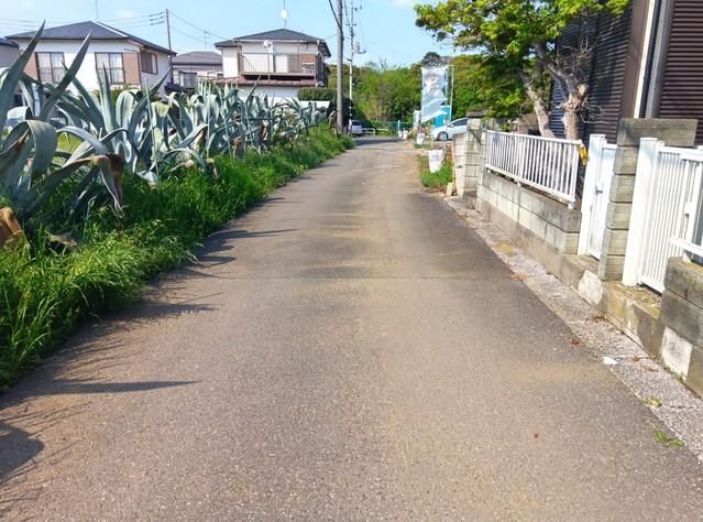 Renovated 2LDK+S House in Ichikawa, Chiba - 26.99M Yen - Thumbnail 2