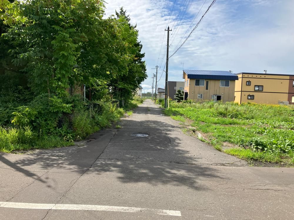 Land for Sale in Bibai, Hokkaido – 404 sqm Corner Plot - Thumbnail 2