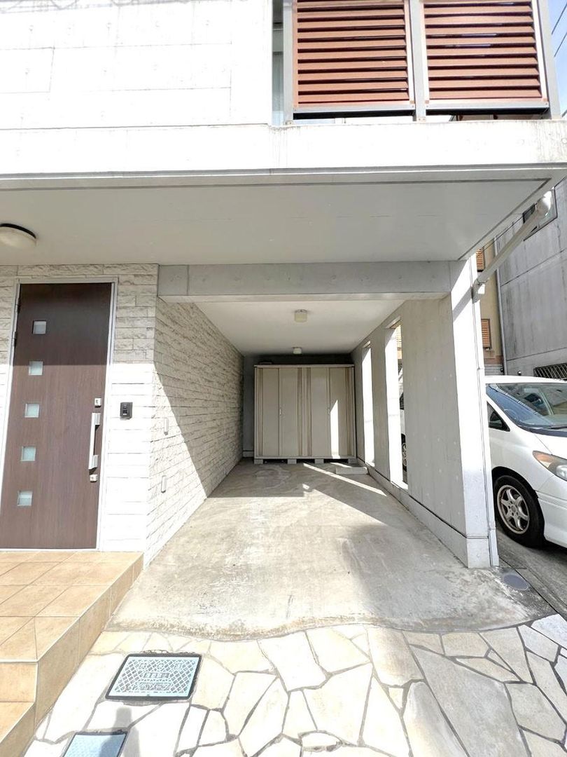 4LDK Family House near Nishi-dai Station, Itabashi, Tokyo - Thumbnail 2