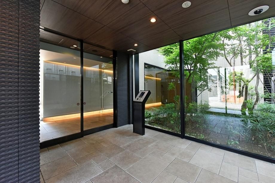 1LDK Apartment for Sale in Kawasaki near Motosumiyoshi Station - Thumbnail 3