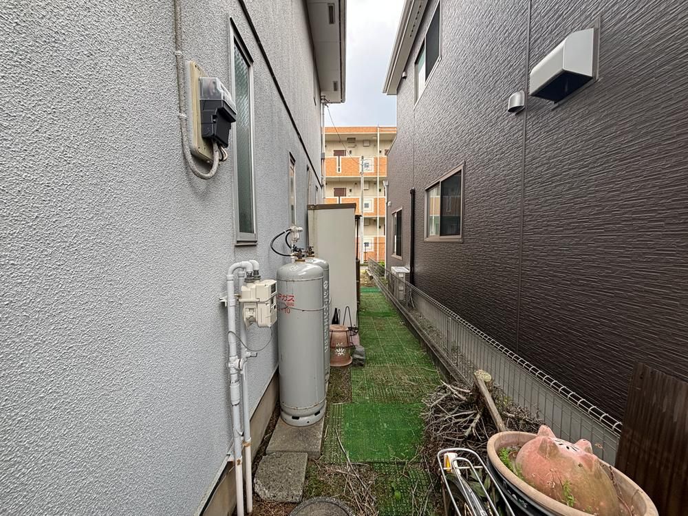 247m2 Land for Sale Near Sobudai-mae Station, Sagamihara - Thumbnail 4