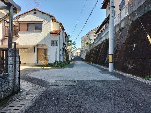 Hilltop Residential Land for Sale in Kanda, Kochi City 349m2 - Thumbnail 4