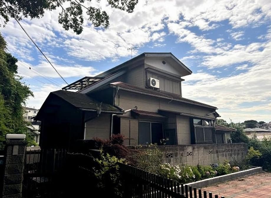 5LDK Detached House for Sale in Yokosuka Near Horinouchi Station - Thumbnail 2