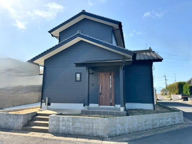 Renovated 3LDK House for Sale in Sanyo-Onoda, Yamaguchi - Thumbnail 3
