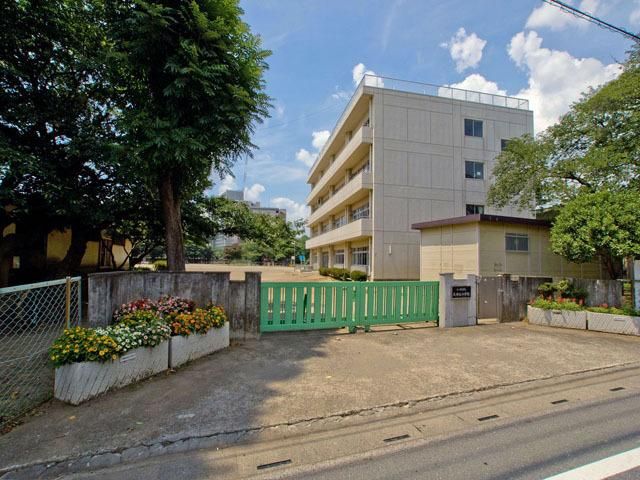 Lamiyu Omiya High-Rise 3LDK Apartment for Sale in Saitama - Thumbnail 3