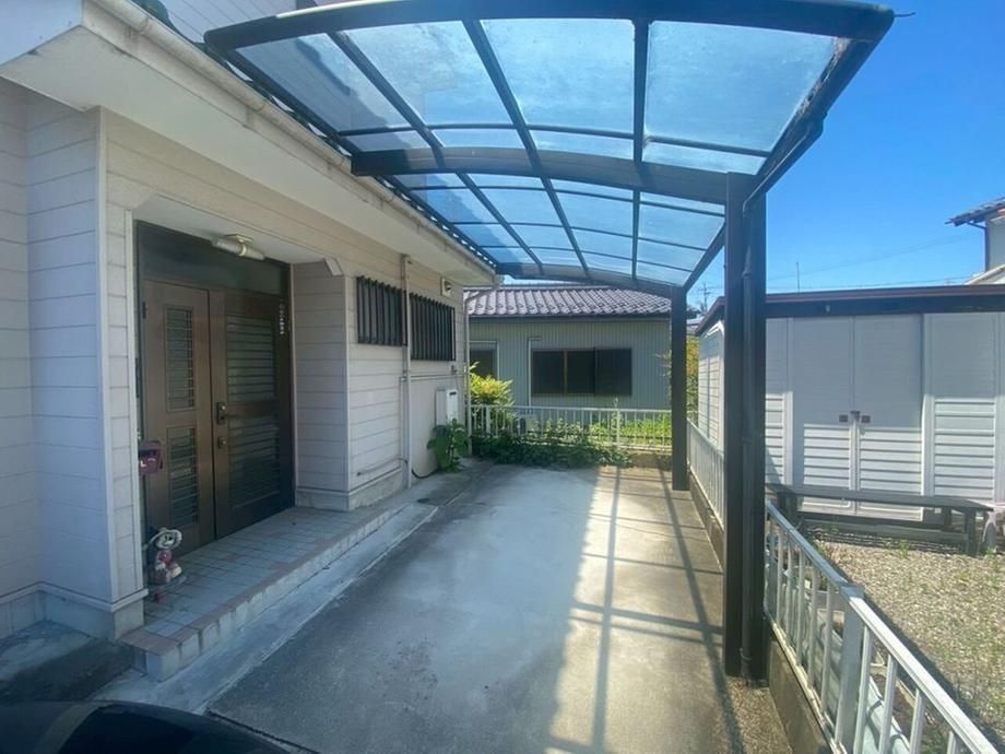 4LDK+S Detached House for Sale in Gifu City - 9.98M Yen - Thumbnail 2