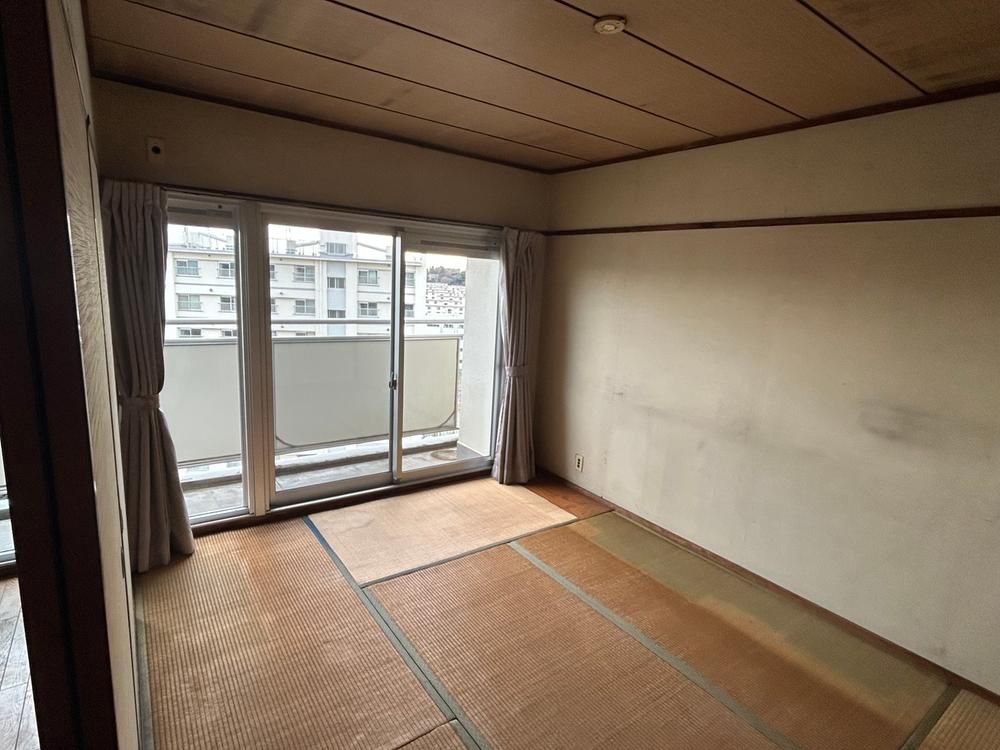 3LDK Apartment in Midori Ward, Yokohama with Mount Fuji Views for 10.5 Million Yen - Thumbnail 3
