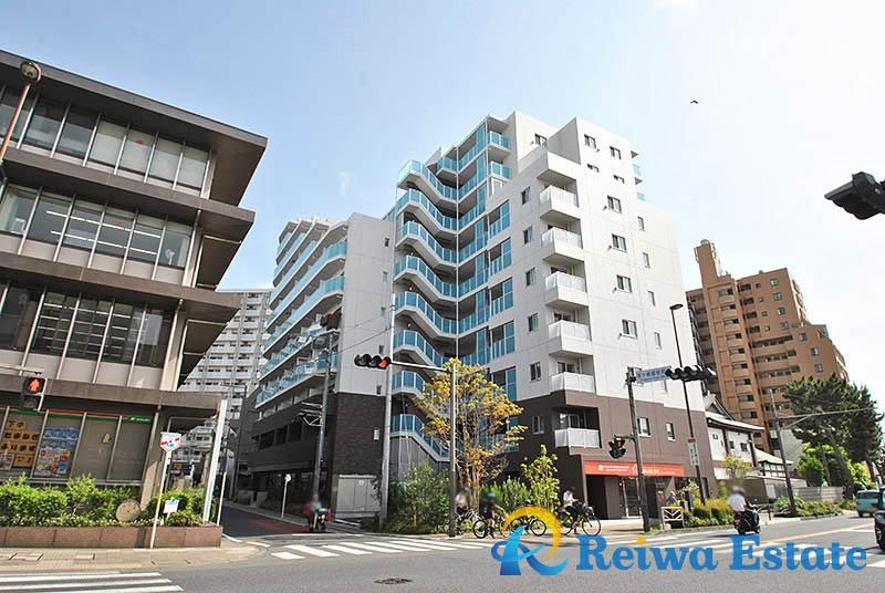 2LDK Apartment for Sale in Chigasaki, Kanagawa - 44.2 sqm - Thumbnail 2