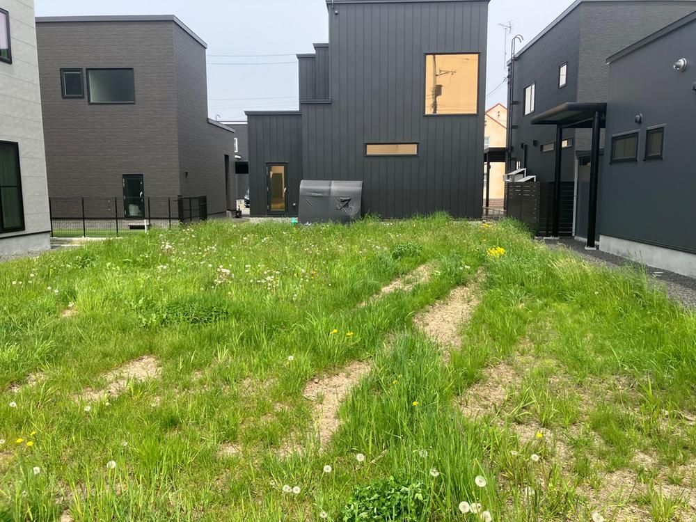 Land for Sale in Higashi-Kashiwagi, Sapporo - 180 sqm - Thumbnail 4