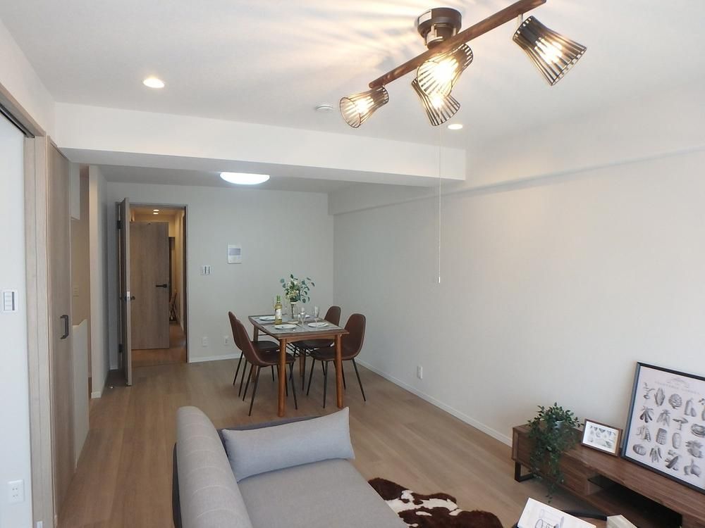 Renovated 3LDK Apartment in Funabashi, Chiba - 72 sqm - Thumbnail 3