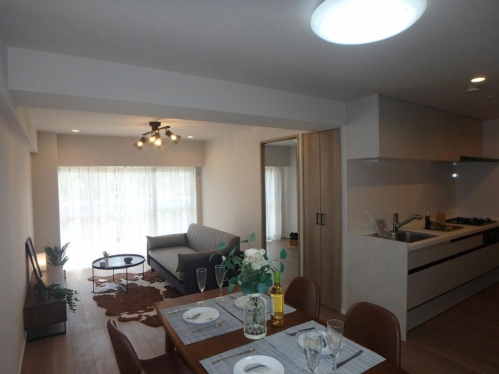 Renovated 3LDK Apartment in Funabashi, Chiba - 72 sqm - Thumbnail 4