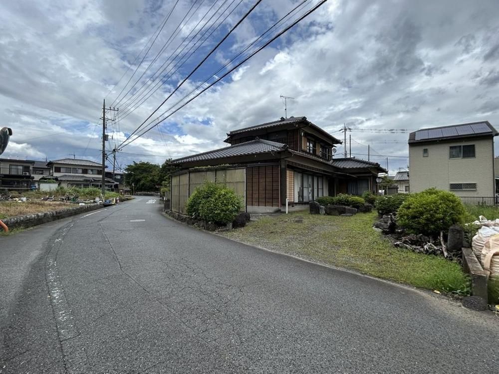6DK House for Sale in Fujinomiya, Shizuoka - 333.7 sqm Land - Thumbnail 3
