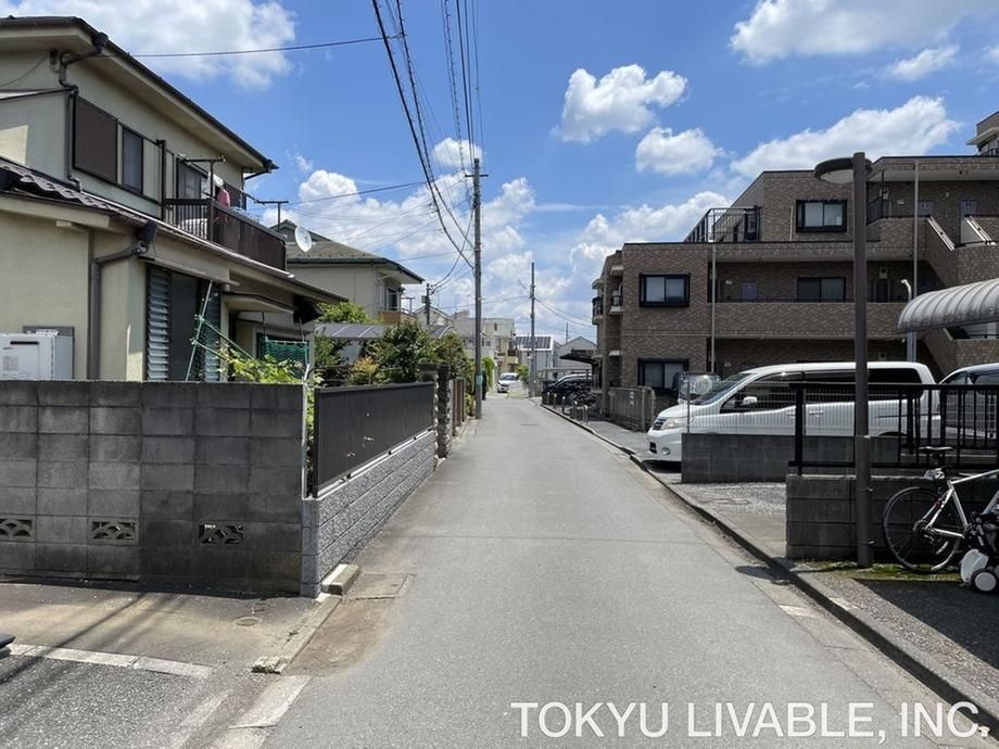 6DK House for Sale in Fuchu, Tokyo - 106.78 sqm Land - Thumbnail 3