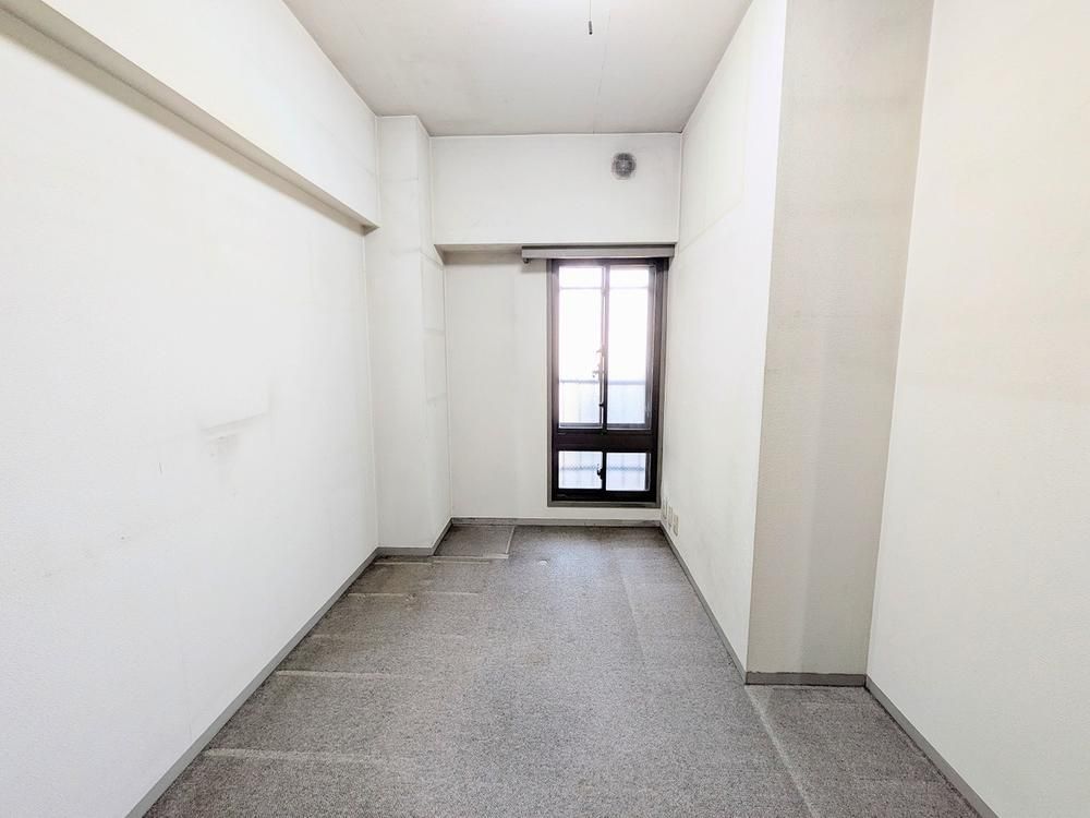 2LDK Apartment for Sale Near Iwatsuki Station, Saitama - Thumbnail 4