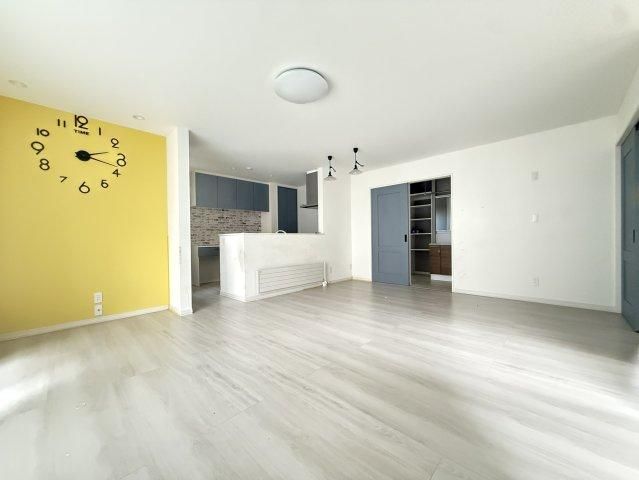 4LDK Detached House in Higashi-tsukisamu, Sapporo - 36.8 Million Yen - Thumbnail 2