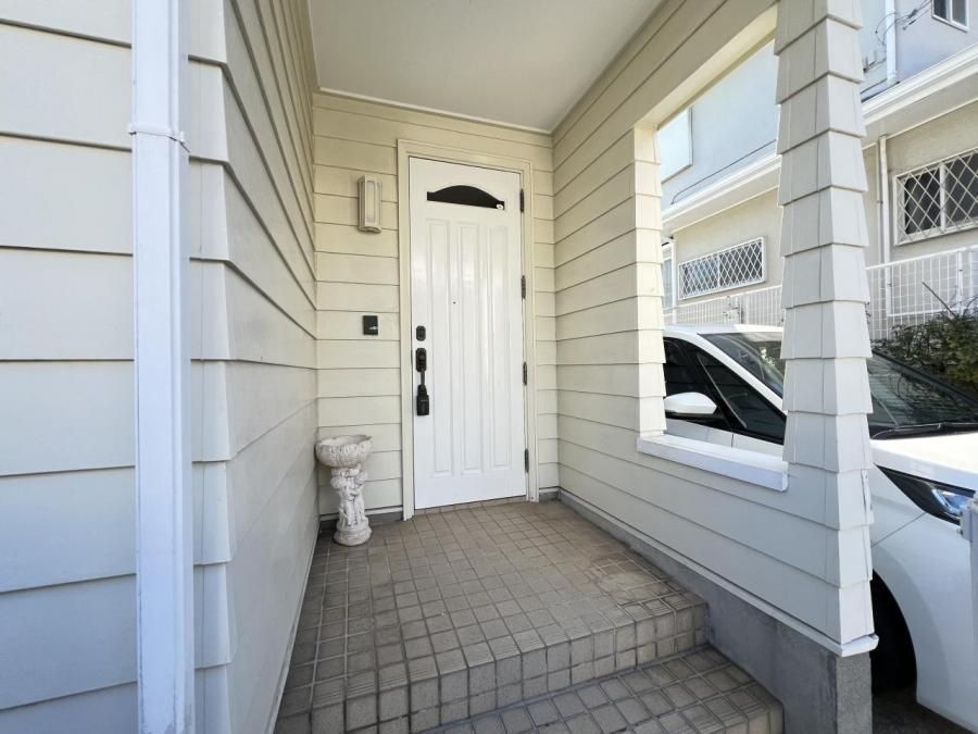Renovated 4LDK House in Yokosuka, Kanagawa - 172 sqm Land - Thumbnail 4