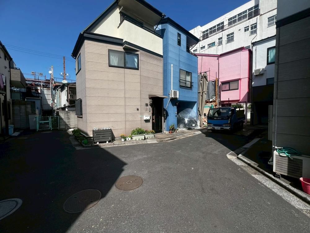 40m2 Land for Sale in Minami-Senju, Arakawa, Tokyo - Thumbnail 2