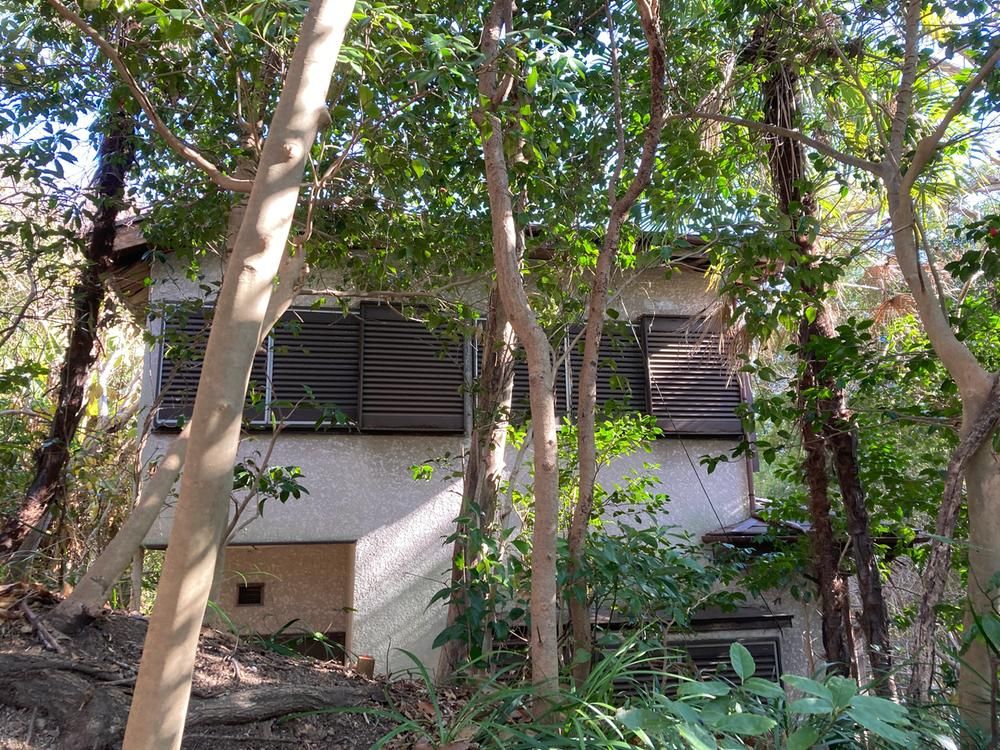 4DK Detached House for Sale in Hayama, Kanagawa - 8.8 Million Yen - Thumbnail 2