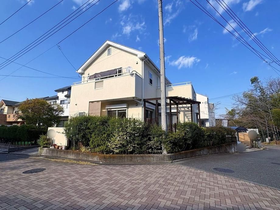 Detached House in Hachioji, Tokyo | 3LDK+S with Garden & Parking - Thumbnail 2